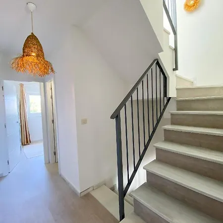 Apartamento Cozy House - Sun, Parking, Wifi, Pool *