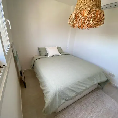 Cozy House - Sun, Parking, Wifi, Pool Appartement